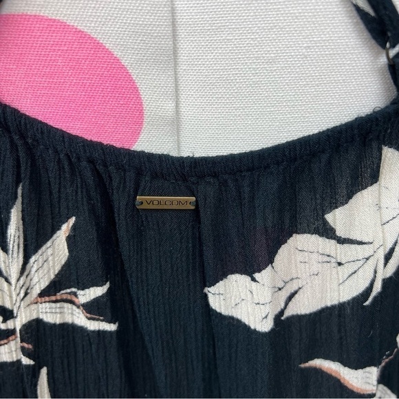𝅺Volcom Shello Dress in Black Sz XS - Picture 5 of 9